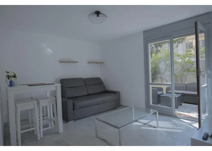 Apt 2 Pers 200M De La Mer Plus Parking Proche