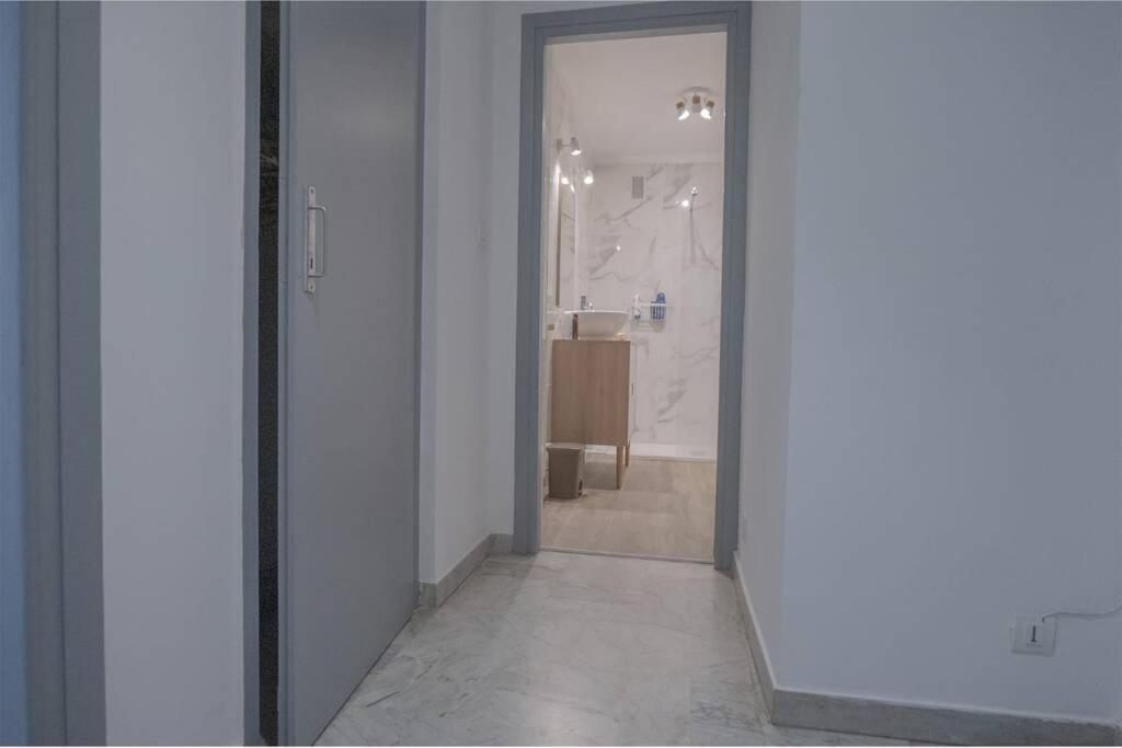 Apt 2 Pers 200m De La Mer Plus Parking Proche Apartment